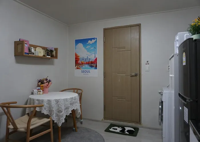 Nearby Chungmuro Station And Myeongdong Unit 101 ソウル特別市